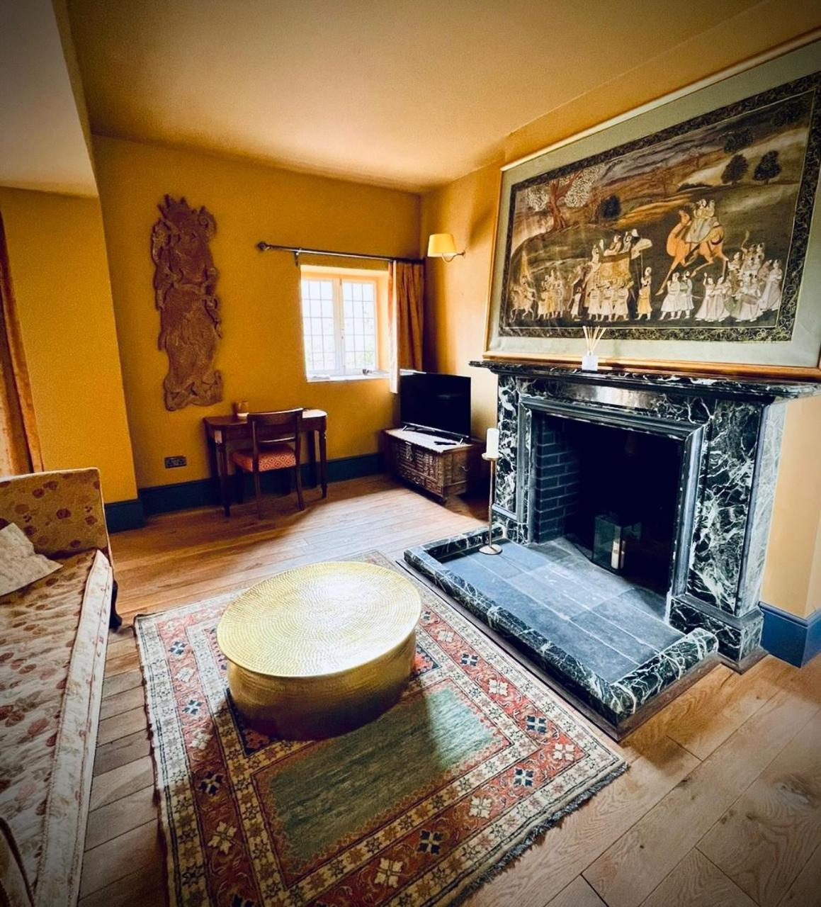 Llanerchydol Hall Suites 威尔斯浦 外观 照片